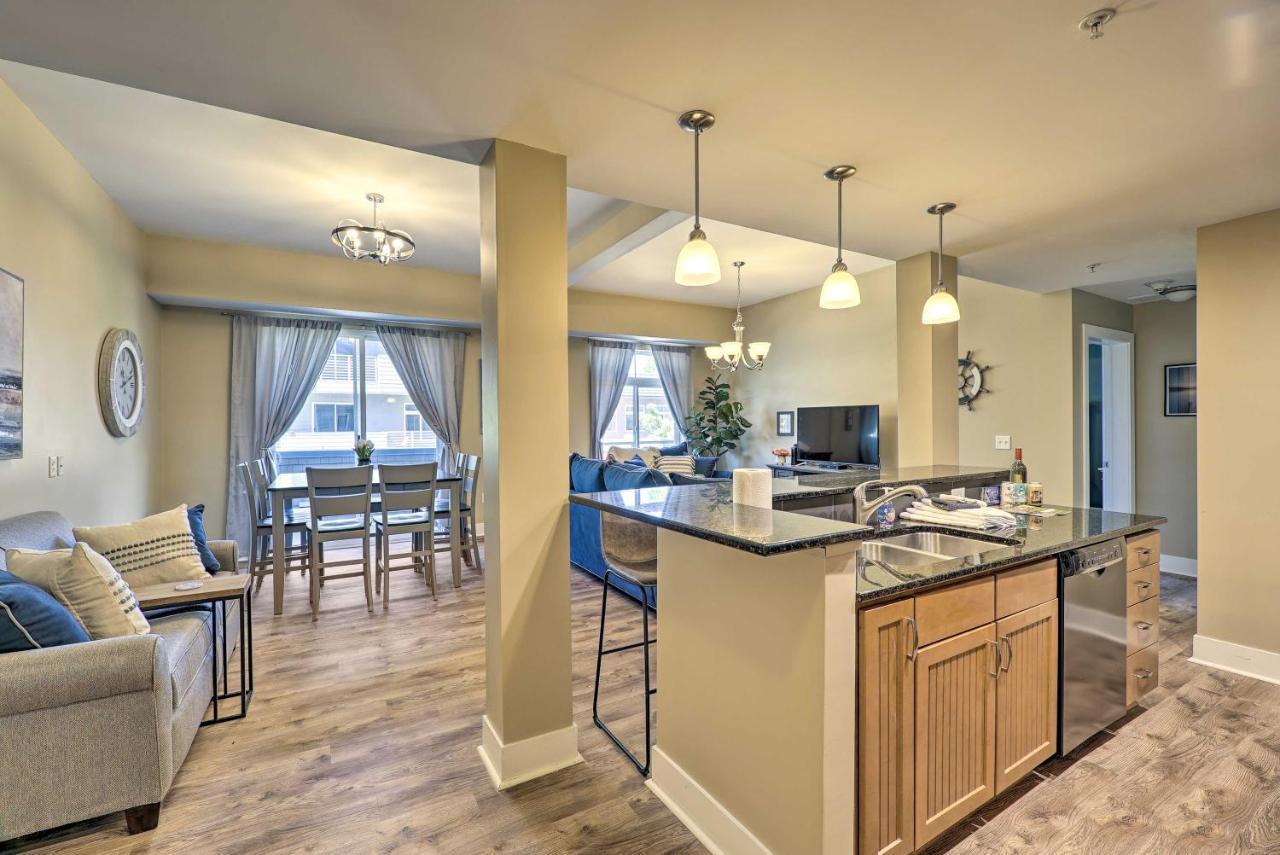 Grand Haven Condo - Walk To Nearby Hot Spots! ภายนอก รูปภาพ