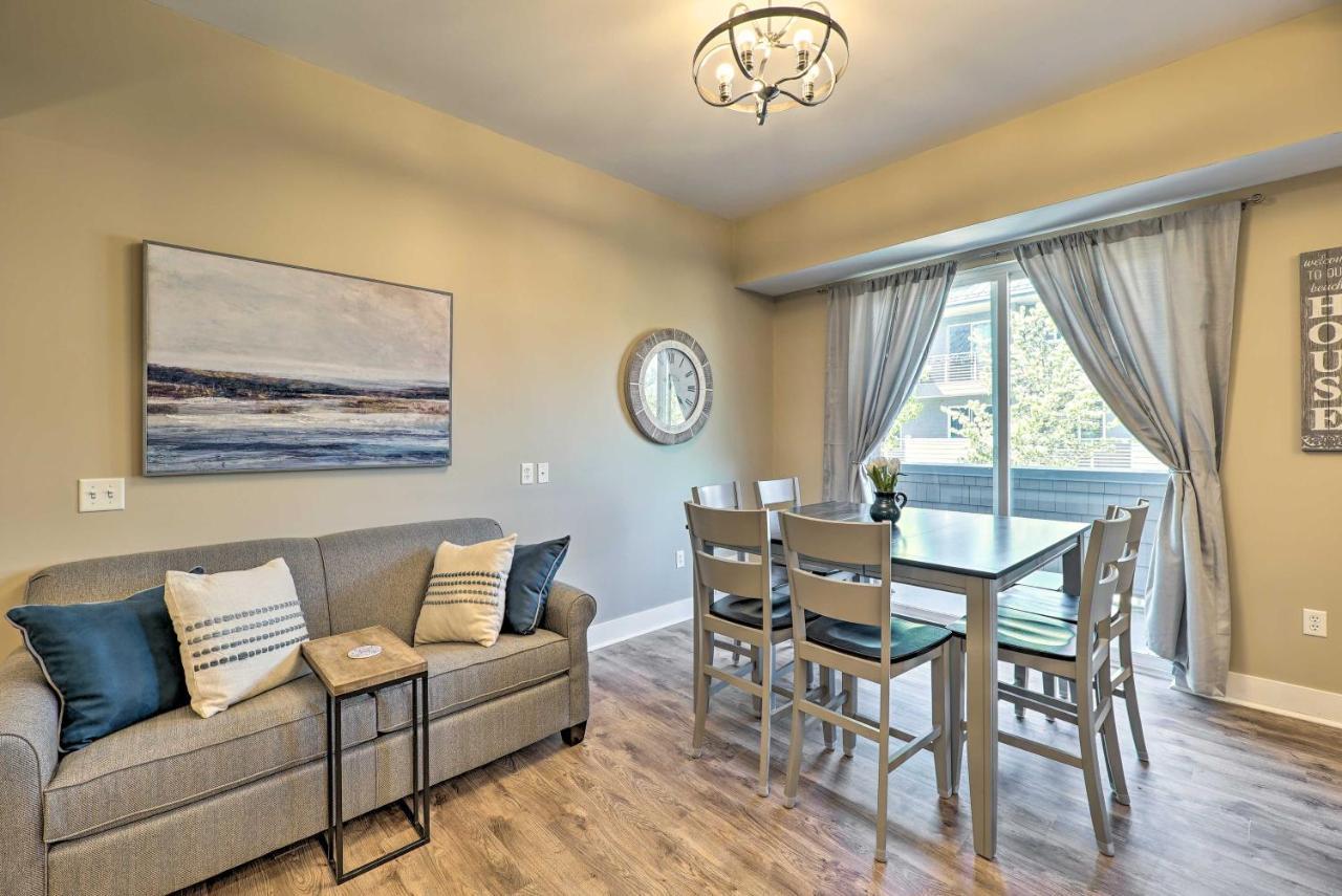 Grand Haven Condo - Walk To Nearby Hot Spots! ภายนอก รูปภาพ